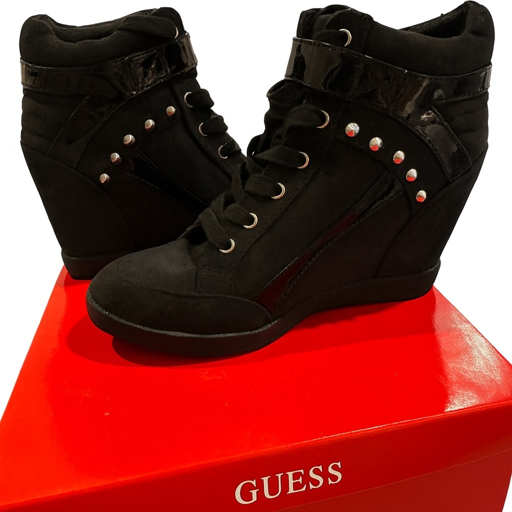 GUESS Black Suede & Patent Leather Wedge Sneakers | Size 7.5 | NIB